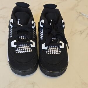 Jordan 4 Black cat Kids Black and White Sneakers
